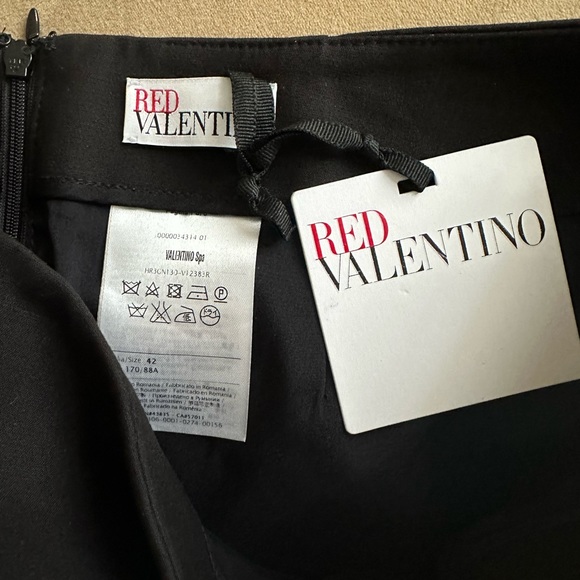 Red Valentino Black Cotton-Blend Ruffle Mini Skirt - Picture 3 of 5